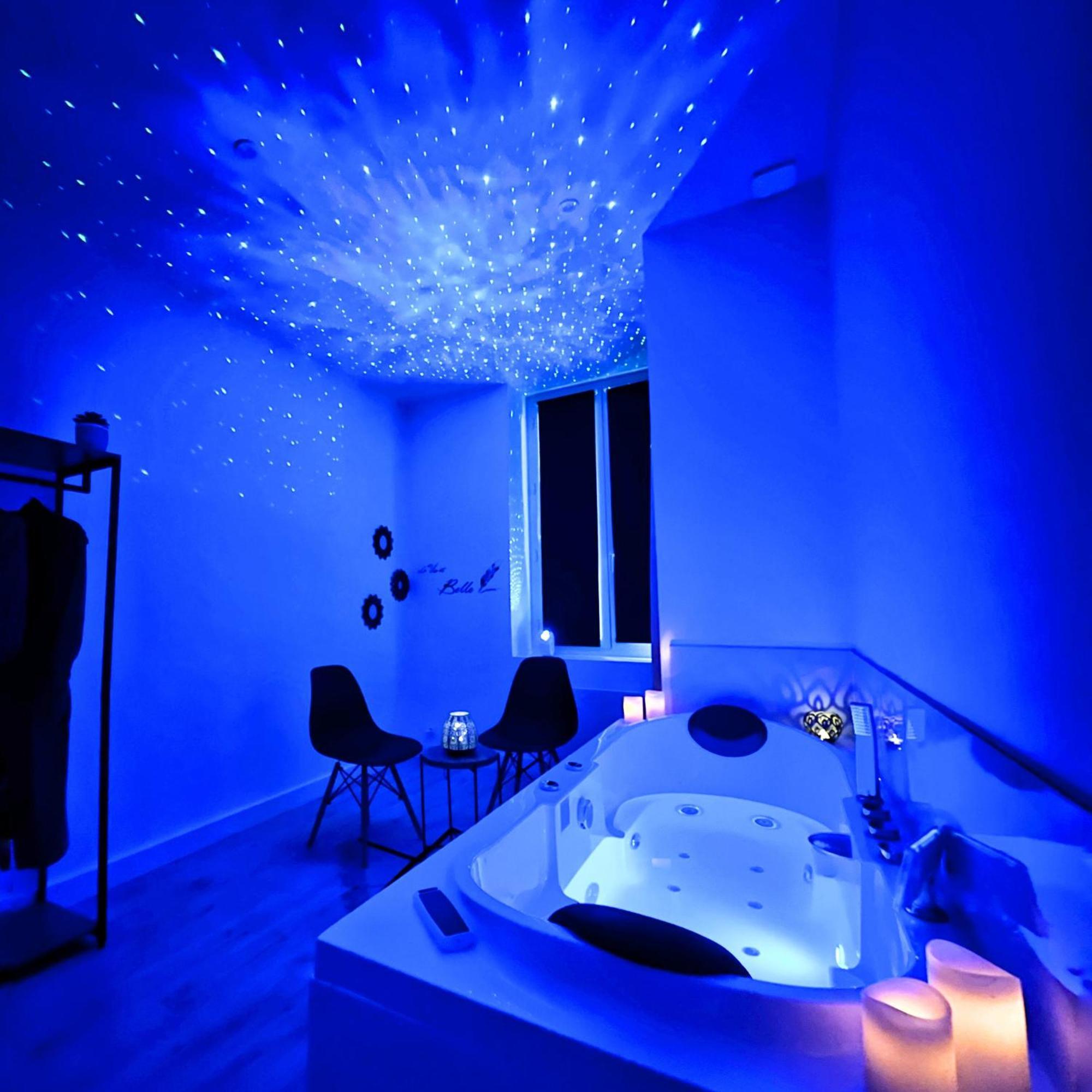 Cinema & Jacuzzi Aux Etoiles - Casabianca Suite Saint-Etienne  Exterior foto